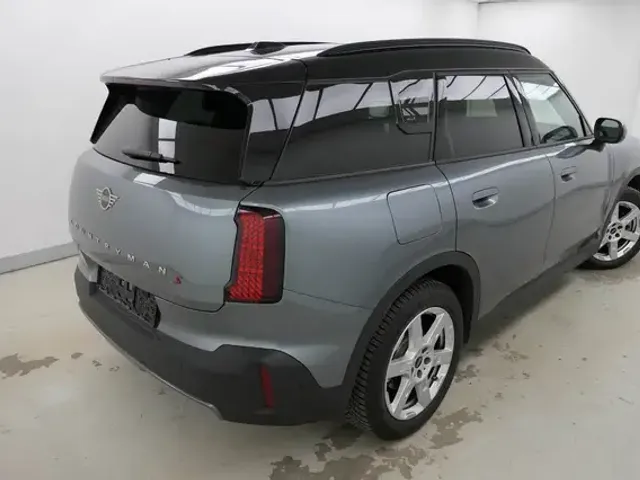 MINI Cooper S Countryman