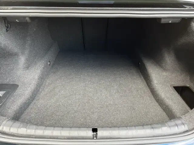 BMW 550