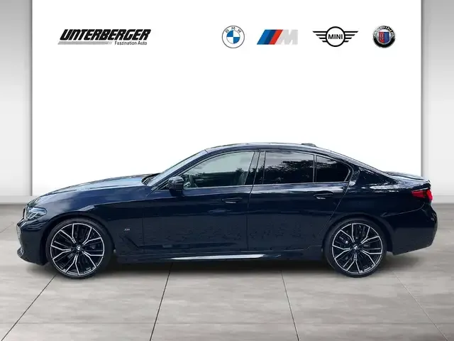 BMW 550