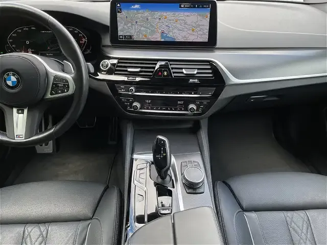 BMW 550