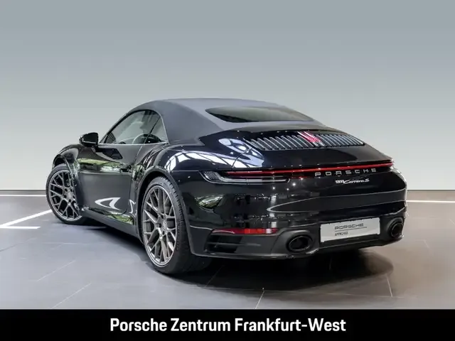 Porsche 992