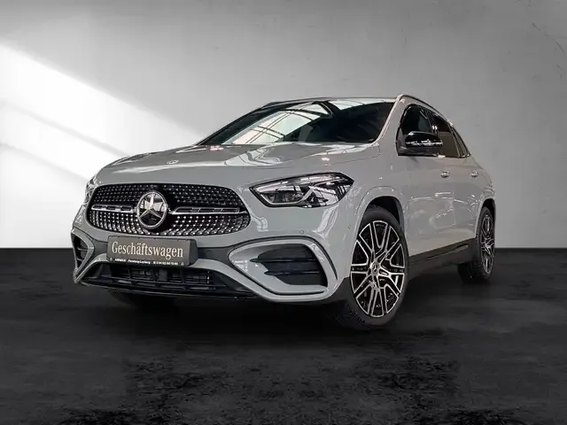 Mercedes-Benz GLA 180