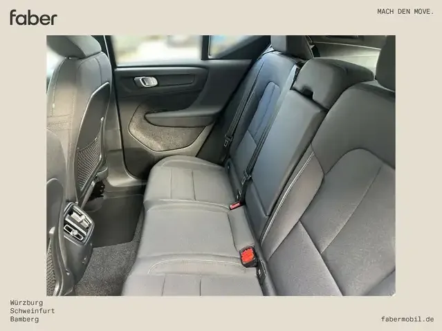Volvo EX40