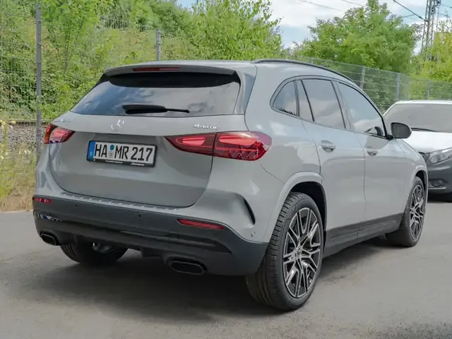 Mercedes-Benz GLA 250