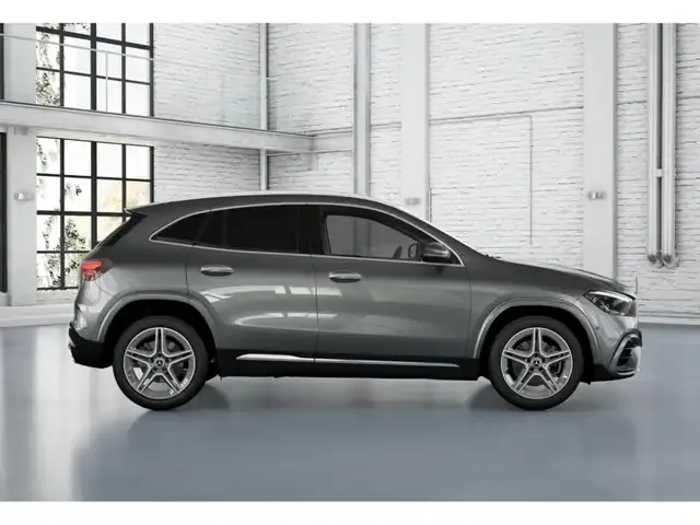 Mercedes-Benz GLA 220