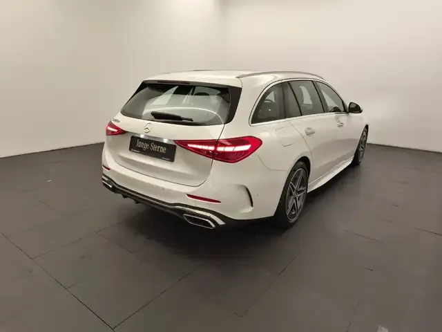 Mercedes-Benz C 220