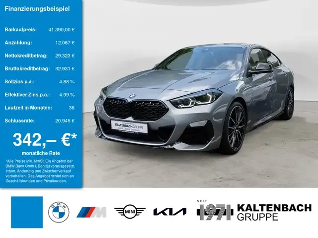 BMW 235