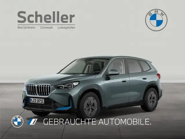 BMW iX1