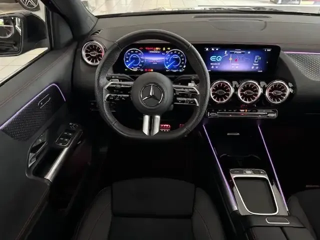 Mercedes-Benz EQA