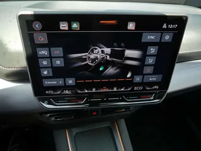 CUPRA Born