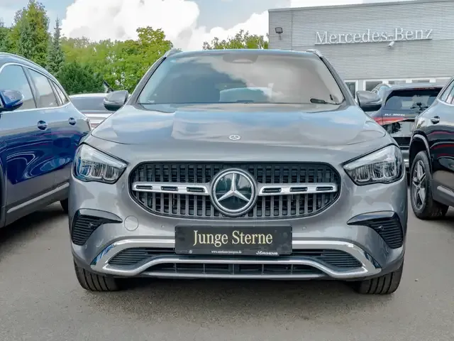 Mercedes-Benz GLA 250