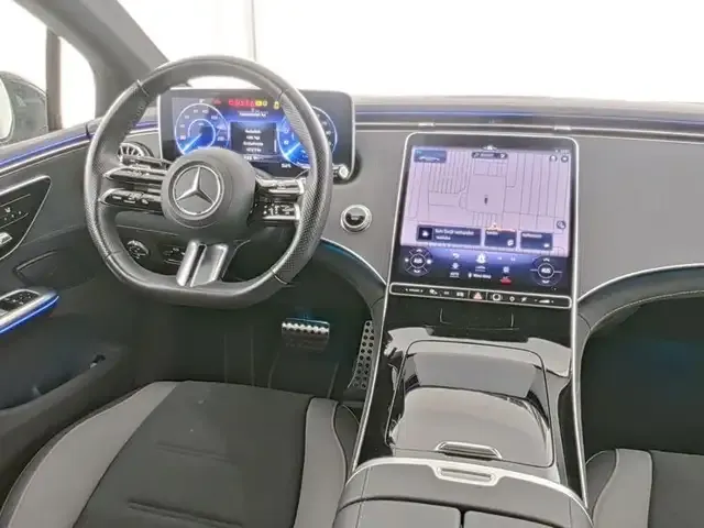 Mercedes-Benz EQE 300