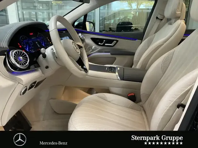 Mercedes-Benz EQS SUV