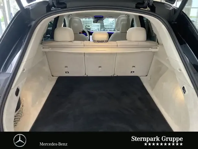 Mercedes-Benz EQS SUV