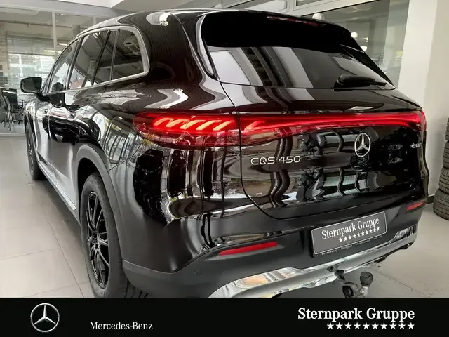 Mercedes-Benz EQS SUV