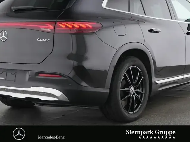Mercedes-Benz EQS SUV