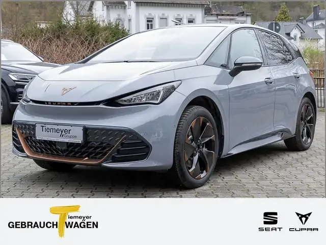 CUPRA Born