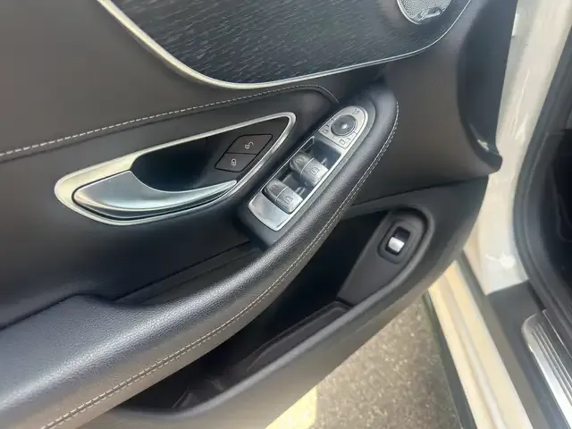 Mercedes-Benz C 63 AMG