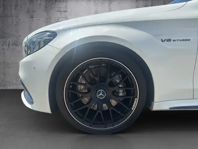 Mercedes-Benz C 63 AMG