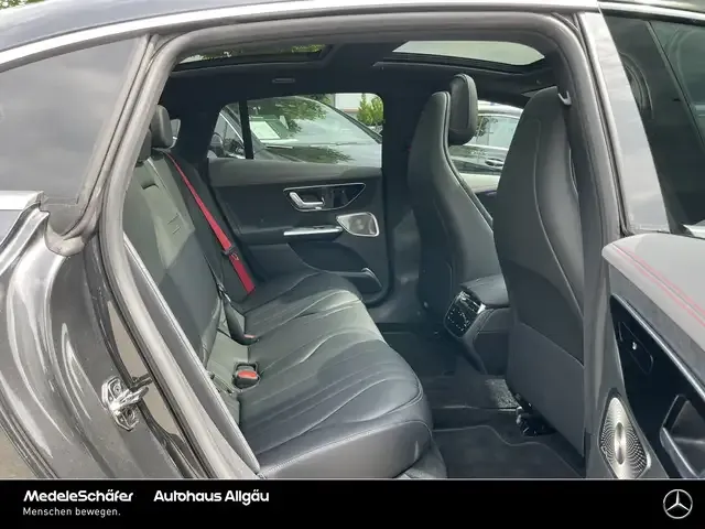 Mercedes-Benz EQE 500