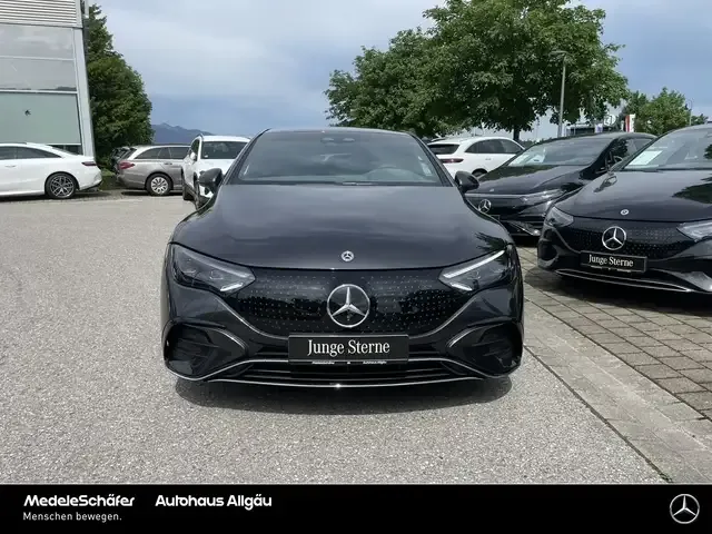 Mercedes-Benz EQE 500