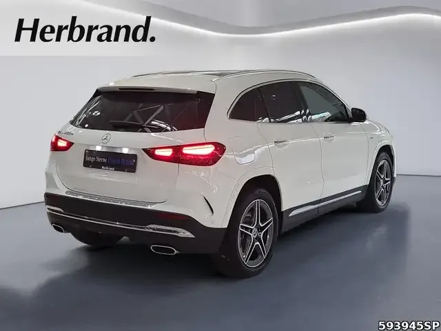 Mercedes-Benz GLA 250