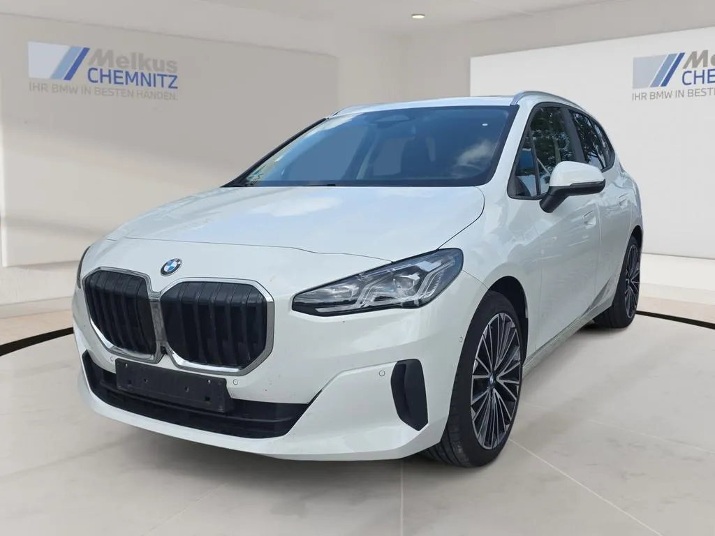 BMW 218