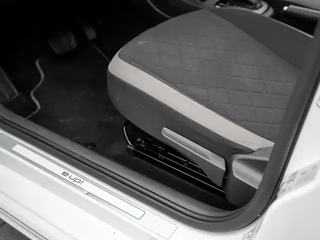 Volkswagen e-up!