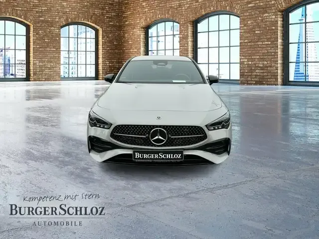 Mercedes-Benz CLA 180