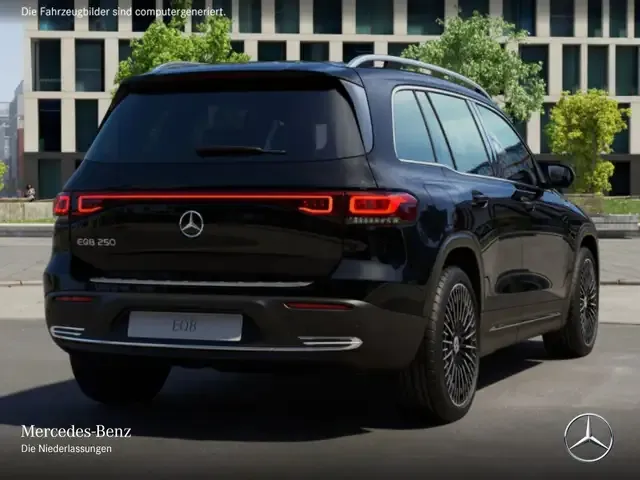 Mercedes-Benz EQB 250