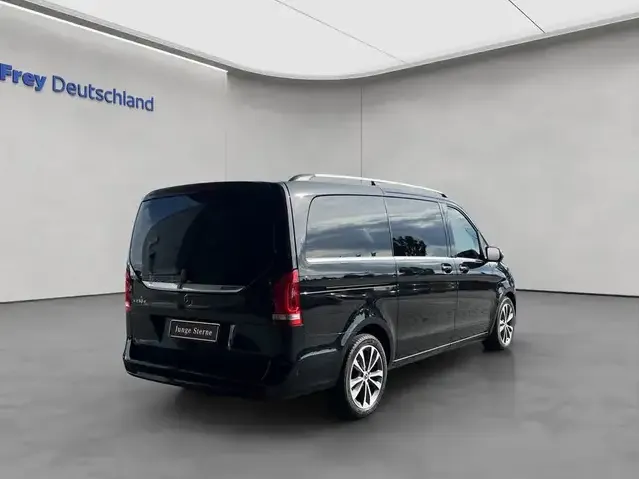 Mercedes-Benz V 250