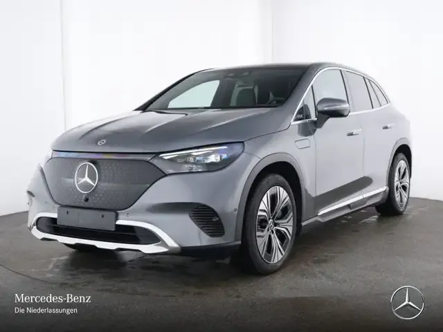 Mercedes-Benz EQE SUV