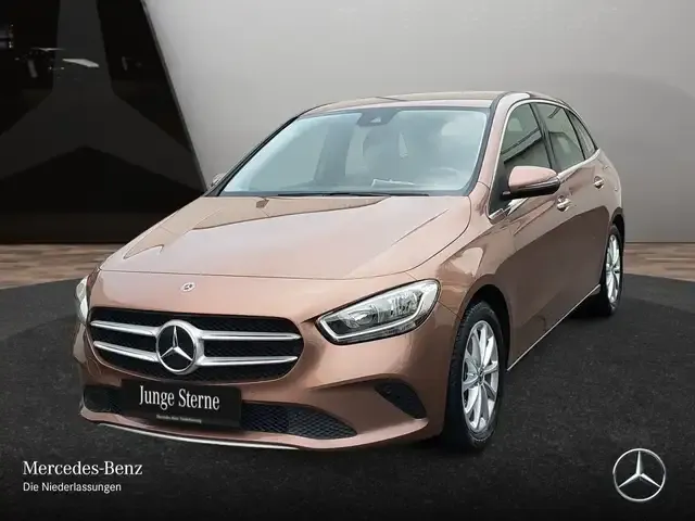 Mercedes-Benz B 250