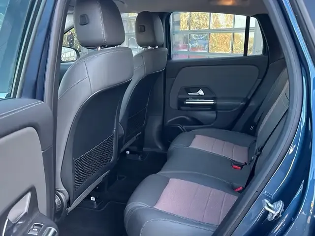 Mercedes-Benz EQA 350