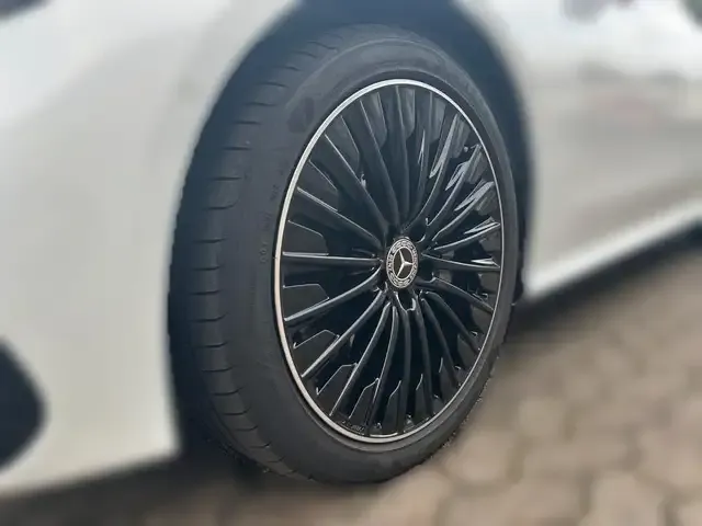 Mercedes-Benz CLE 200