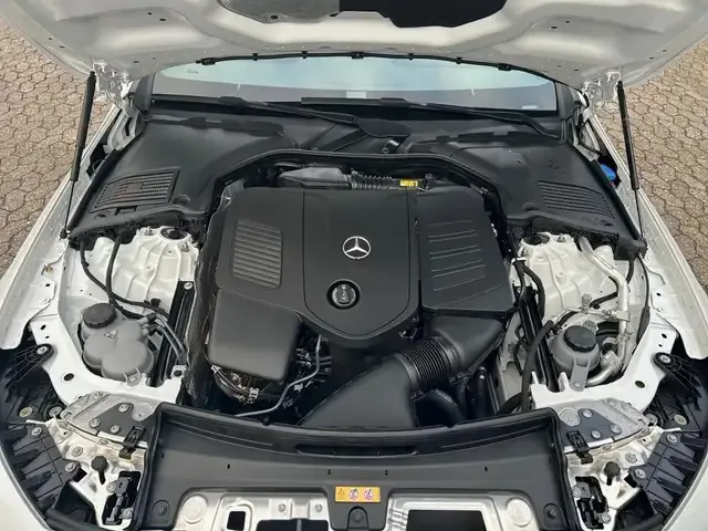 Mercedes-Benz CLE 200