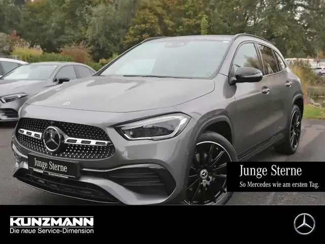 Mercedes-Benz GLA 250