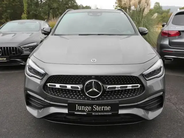 Mercedes-Benz GLA 250