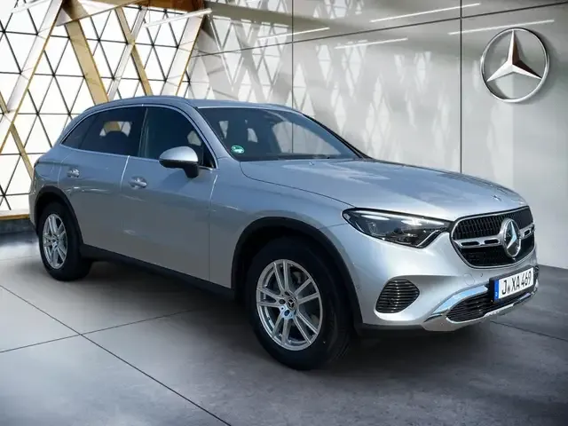Mercedes-Benz GLC 200