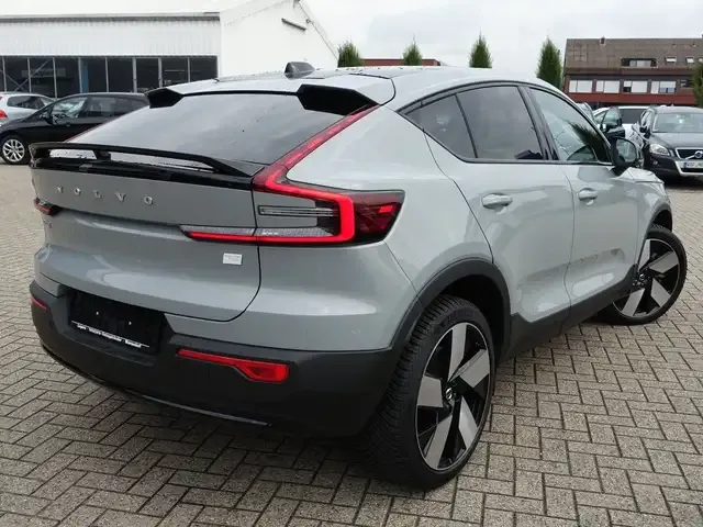 Volvo C40