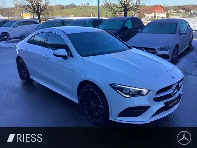 Mercedes-Benz CLA 250