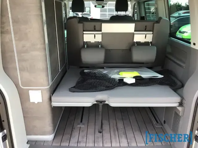 Volkswagen T6.1 California