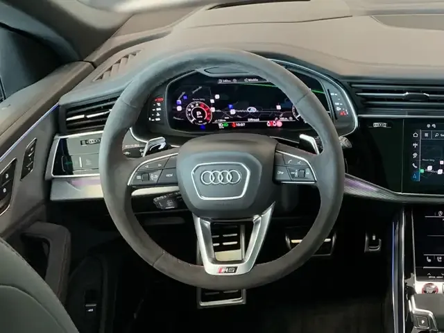 Audi RS Q8