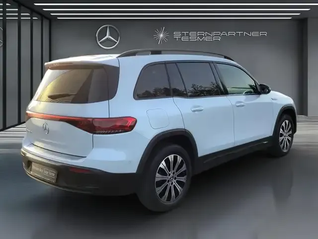 Mercedes-Benz EQB 250