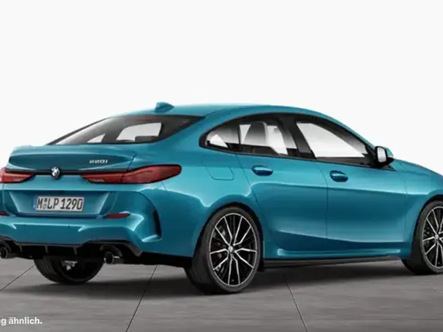 BMW 220