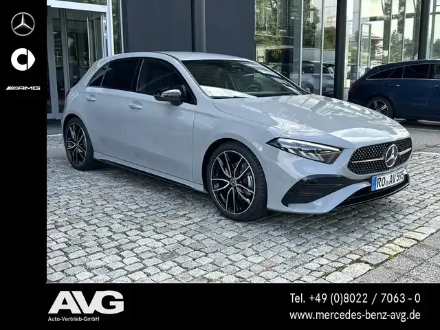 Mercedes-Benz A 200