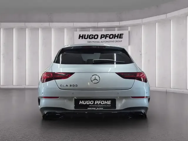 Mercedes-Benz CLA 200