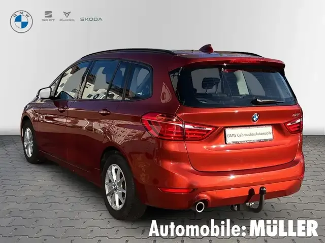 BMW 218