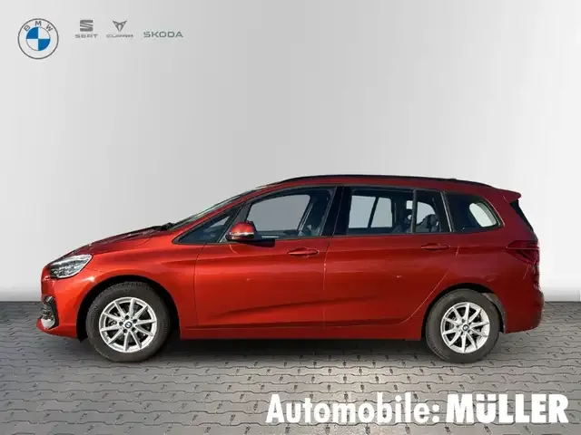 BMW 218