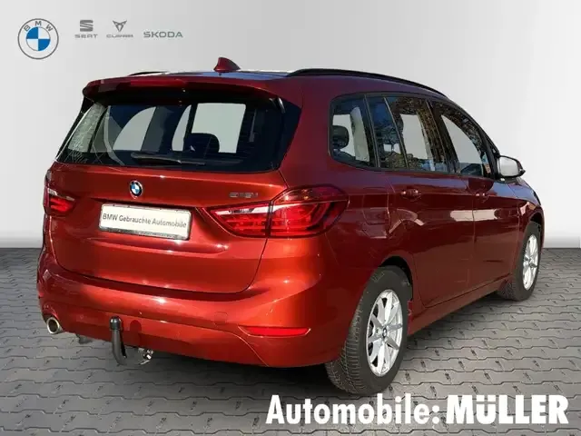 BMW 218